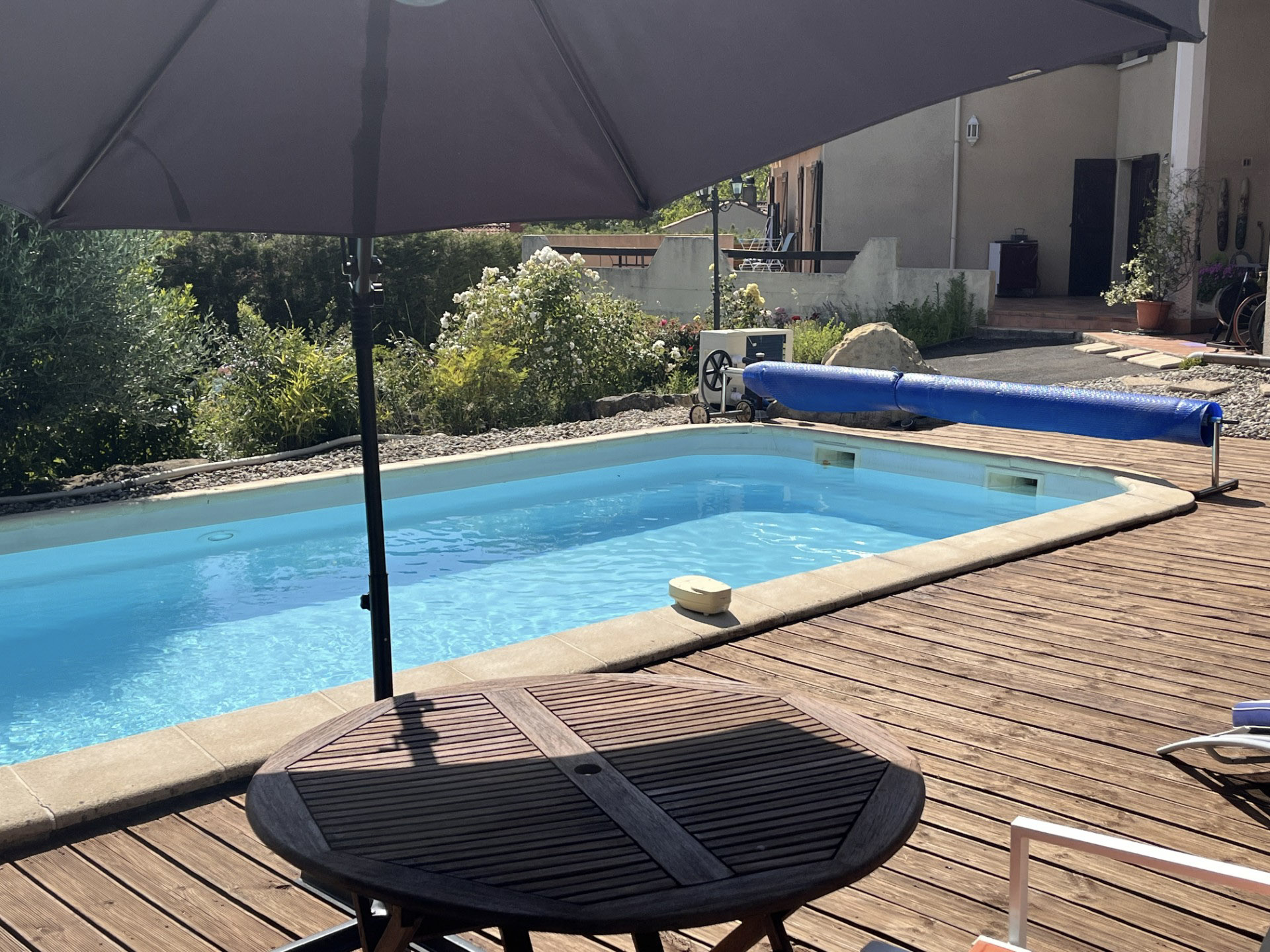 Pool area at Le Gite Martin.